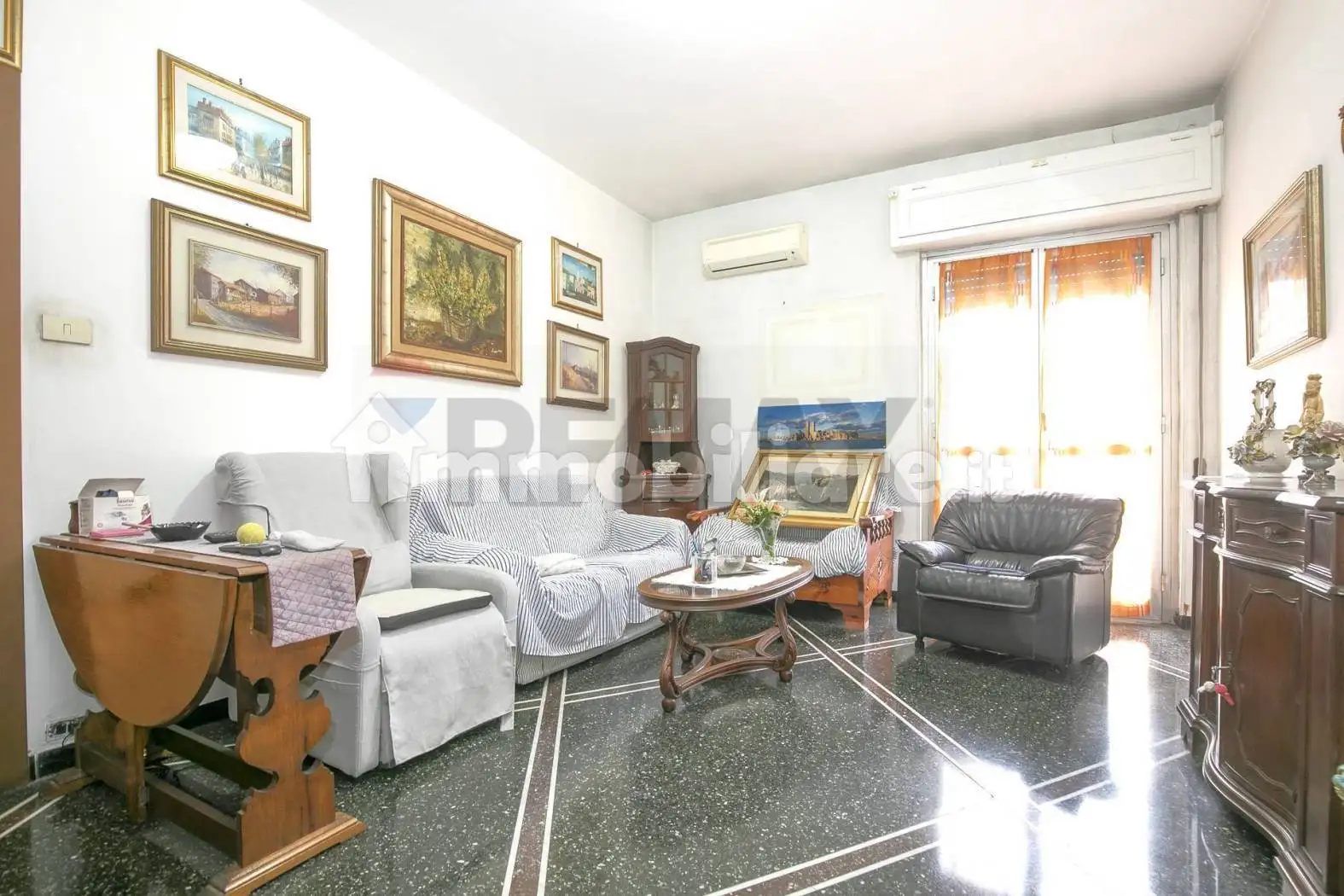 Appartamento in vendita a Genova