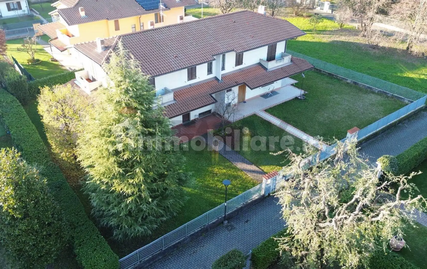 Quadrilocale buono stato, su più livelli, Brembate di Sopra - foto 4