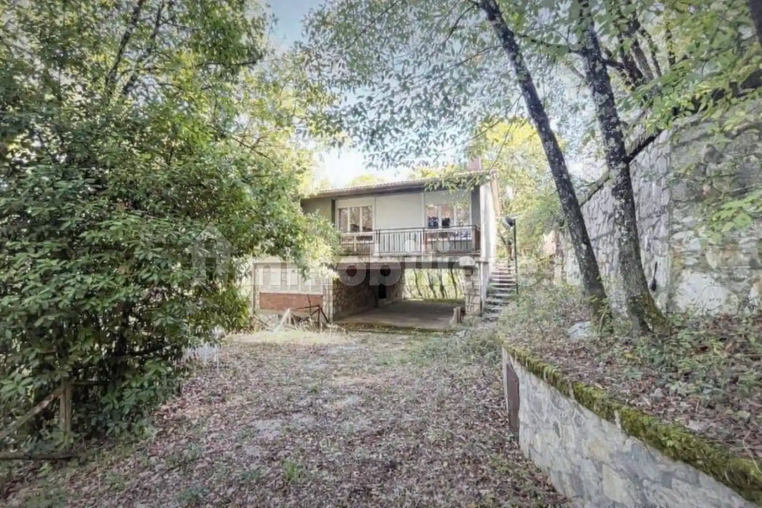 Villa in vendita a Labro