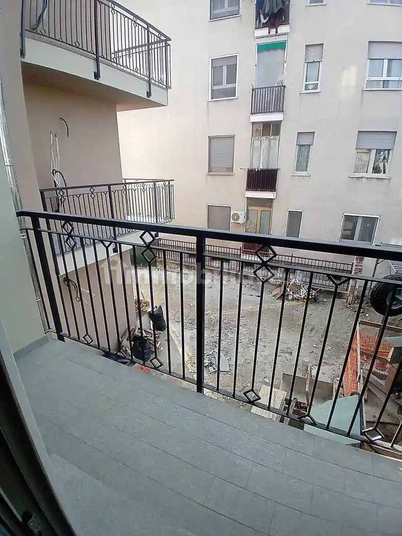 Trilocale via cesare  battisti , 42, Centro, Trofarello - foto 5