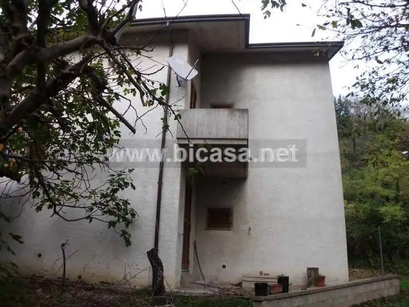 Villa unifamiliare via Circonvallazione, Mercatale, Sassocorvaro Auditore - foto 2
