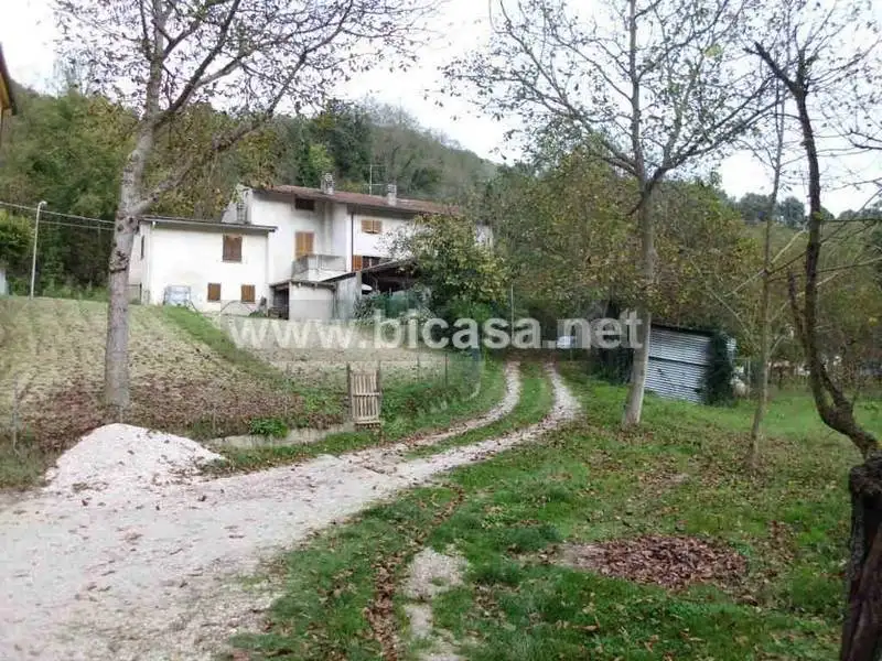 Villa unifamiliare via Circonvallazione, Mercatale, Sassocorvaro Auditore - foto 5