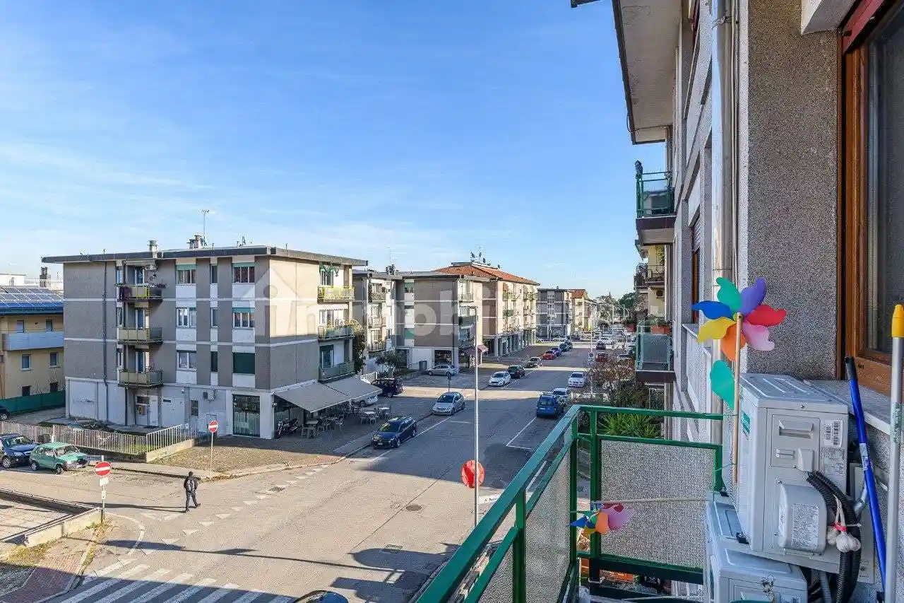 Bilocale buono stato, secondo piano, Centro, Schio - foto 3