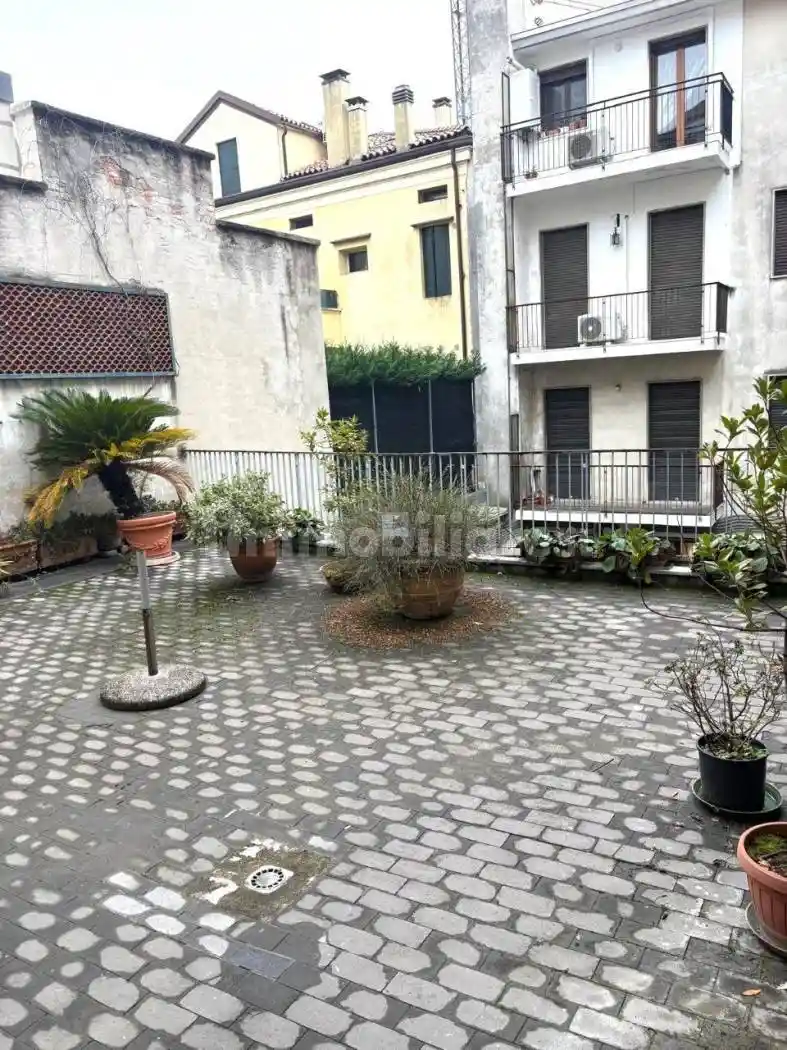 Appartamento da ristrutturare, primo piano, Piazze - Duomo, Padova - foto 3
