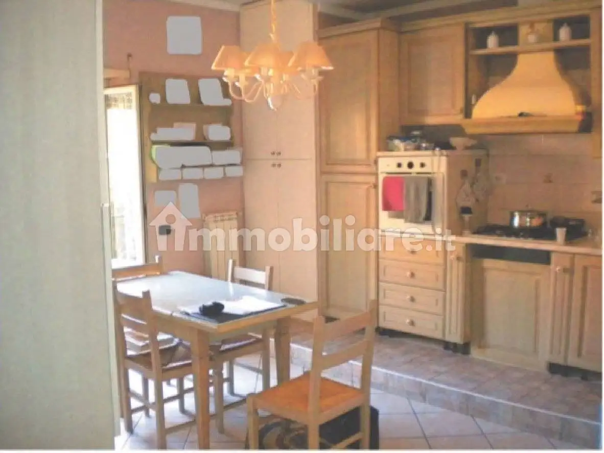 Appartamento all'asta via Zara, Pomezia - foto 5