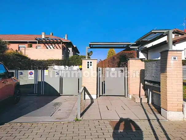 Appartamento in asta a Stezzano