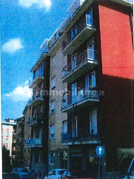 Appartamento all'asta via Valgella, Varese - foto 2