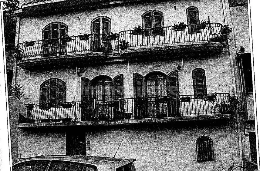 Appartamento all'asta via Crotone, Messina - foto 3