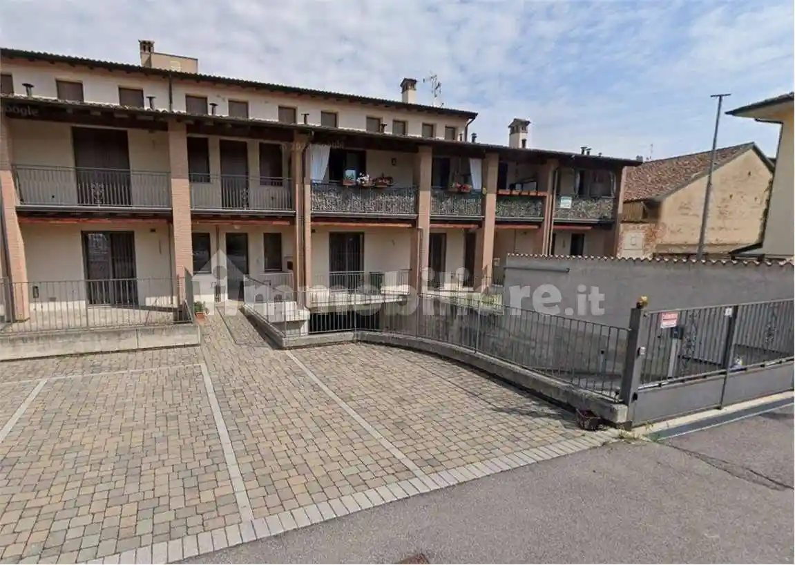 Appartamento in vendita a Chieve