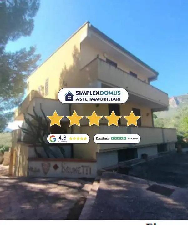 Villa in asta a Altavilla Milicia