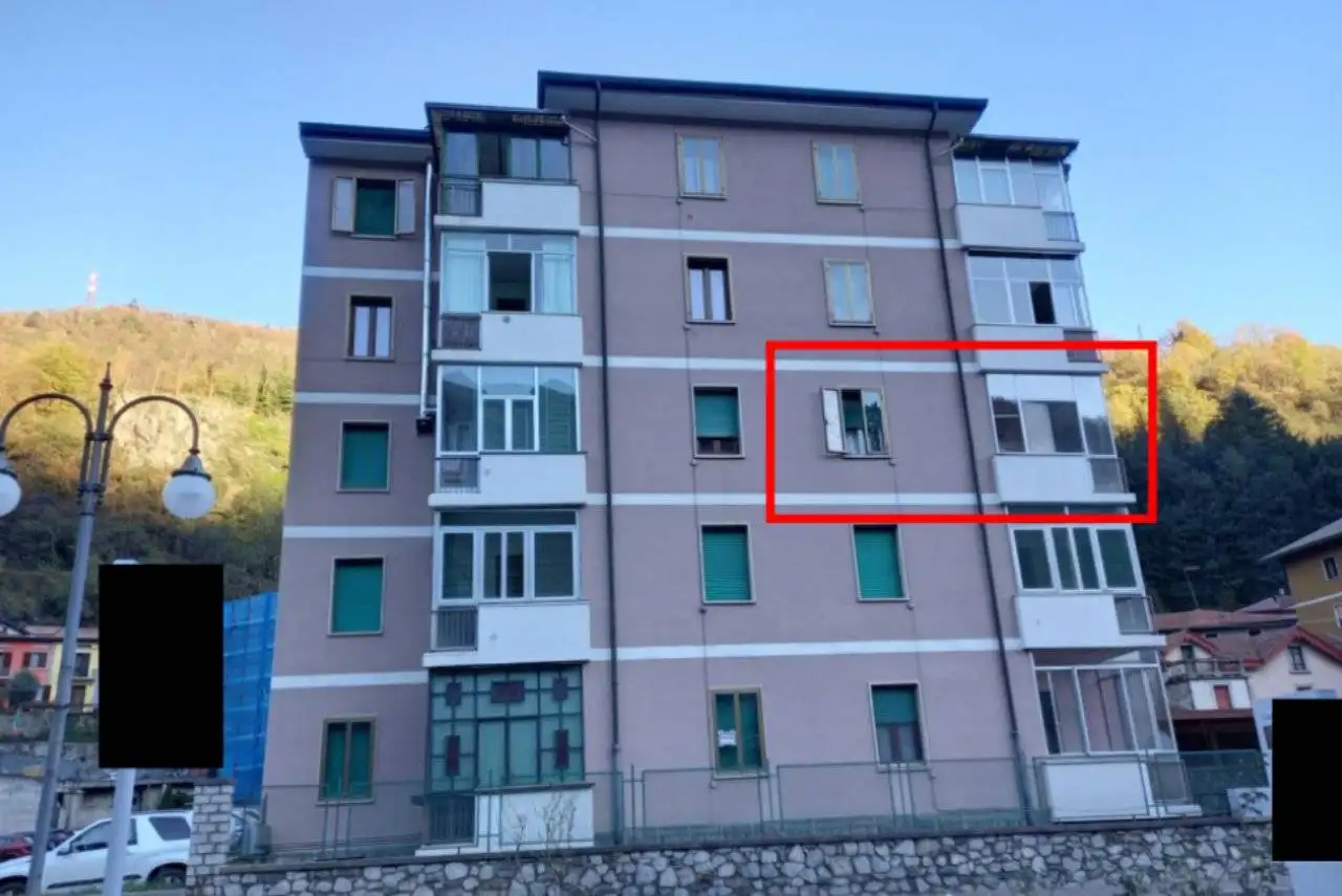 Appartamento all'asta via Aldo Moro, Breno - foto 2