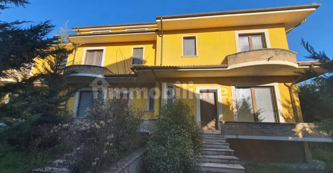 Villa all'asta via Mascagni, Avezzano - foto 2