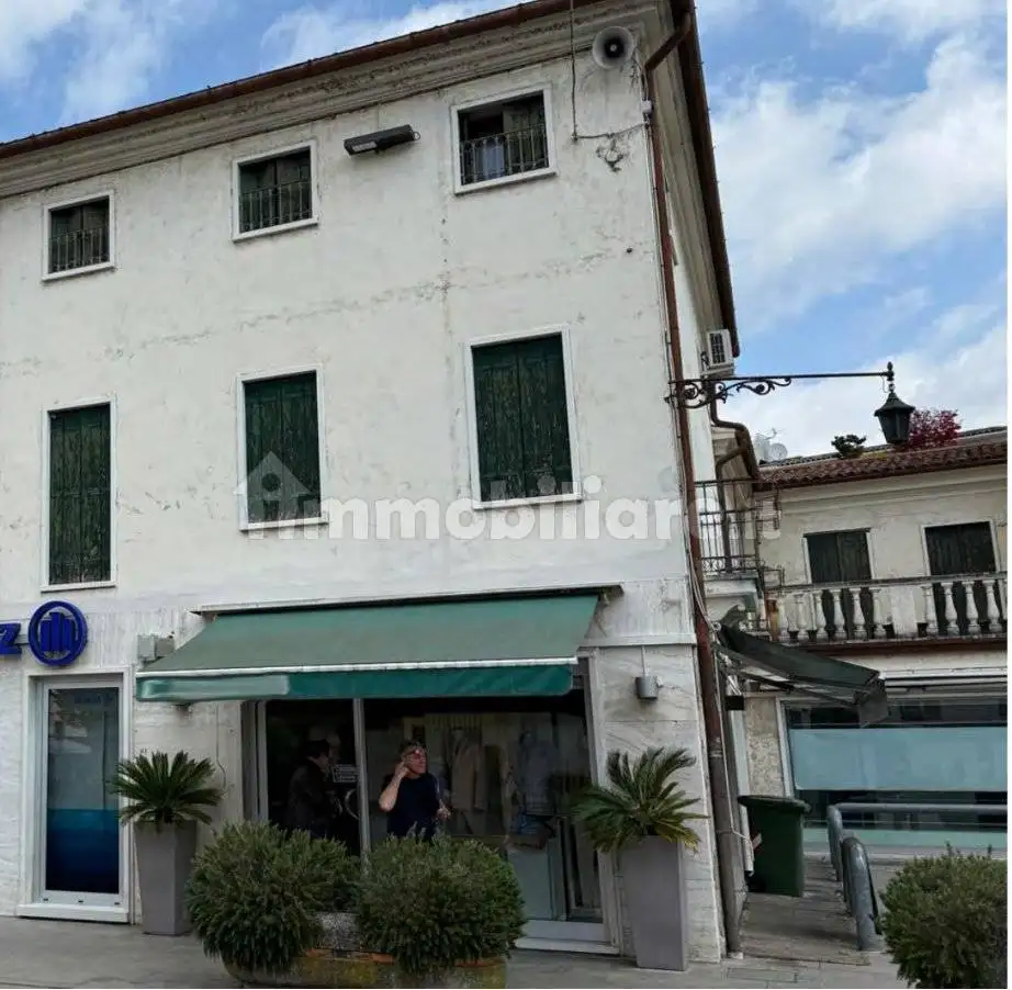 Appartamento all'asta via piazza Umberto I, Camisano Vicentino - foto 4