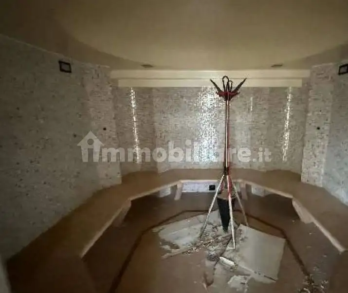 Appartamento all'asta piazza Alcide de Gasperi, Foggia - foto 4