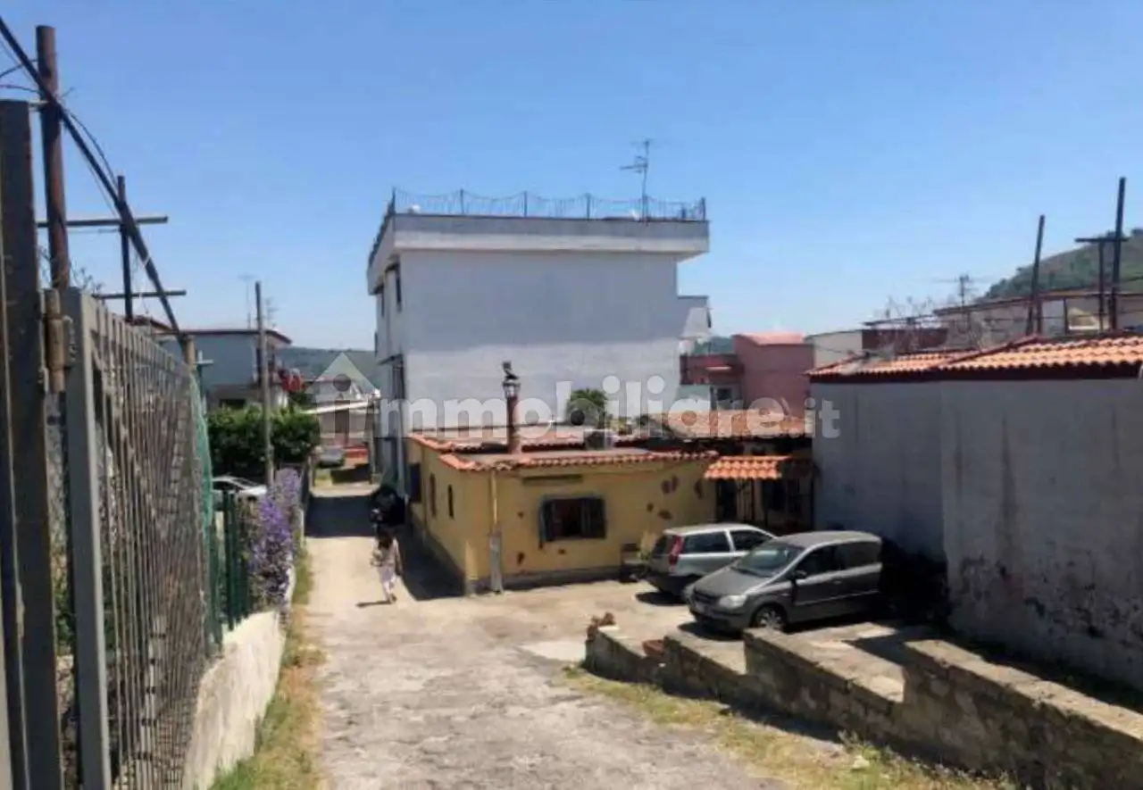 Appartamento all'asta III traversa Pisciarelli, Pozzuoli - foto 2