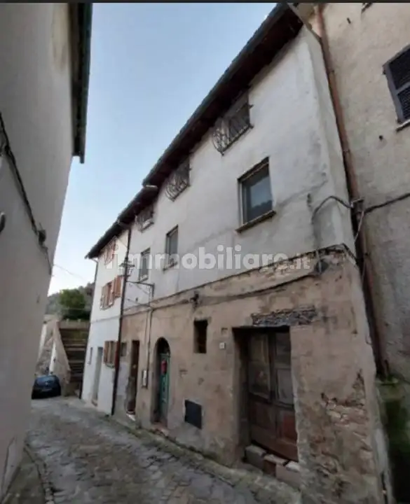 Appartamento all'asta via Battistelli, Arcevia - foto 2