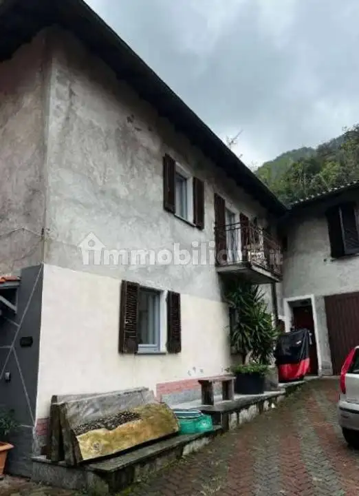 Appartamento all'asta Carlo Porta, Bisuschio - foto 2