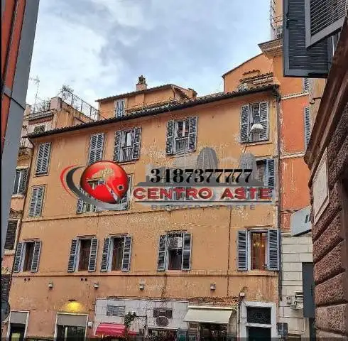 Appartamento in asta a Roma