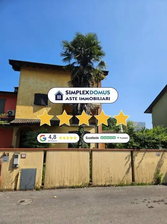 Villa in asta a Cremona