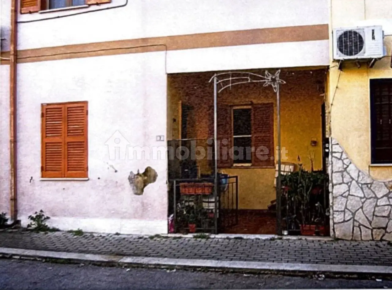 Appartamento all'asta via dei Gerani, Latina - foto 2