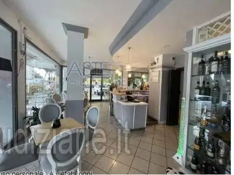 Appartamento all'asta via G. Garibaldi, Massa - foto 5