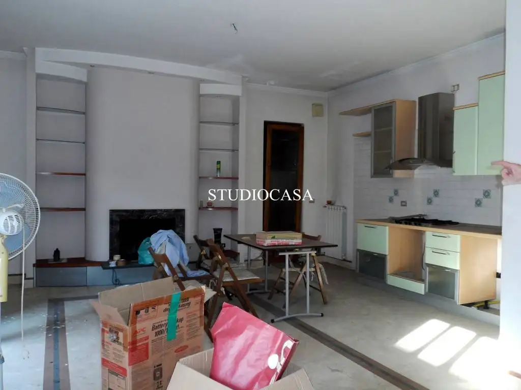 Appartamento in vendita a Marcianise