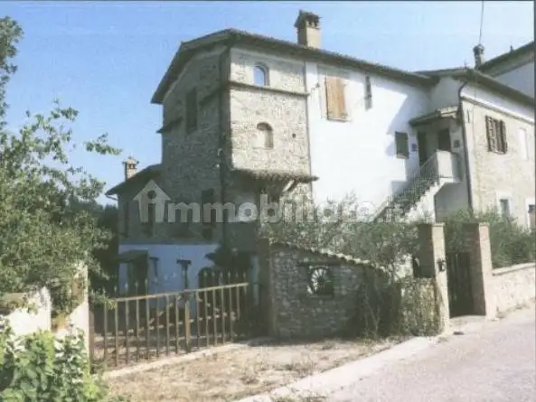 Appartamento all'asta frazione San Venanzo, Spoleto - foto 4