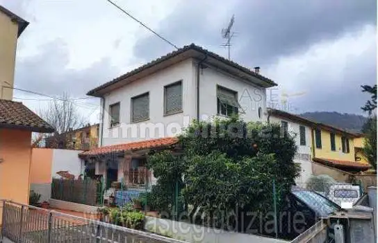 Appartamento all'asta via Leopoldo Galeotti, Pescia - foto 4