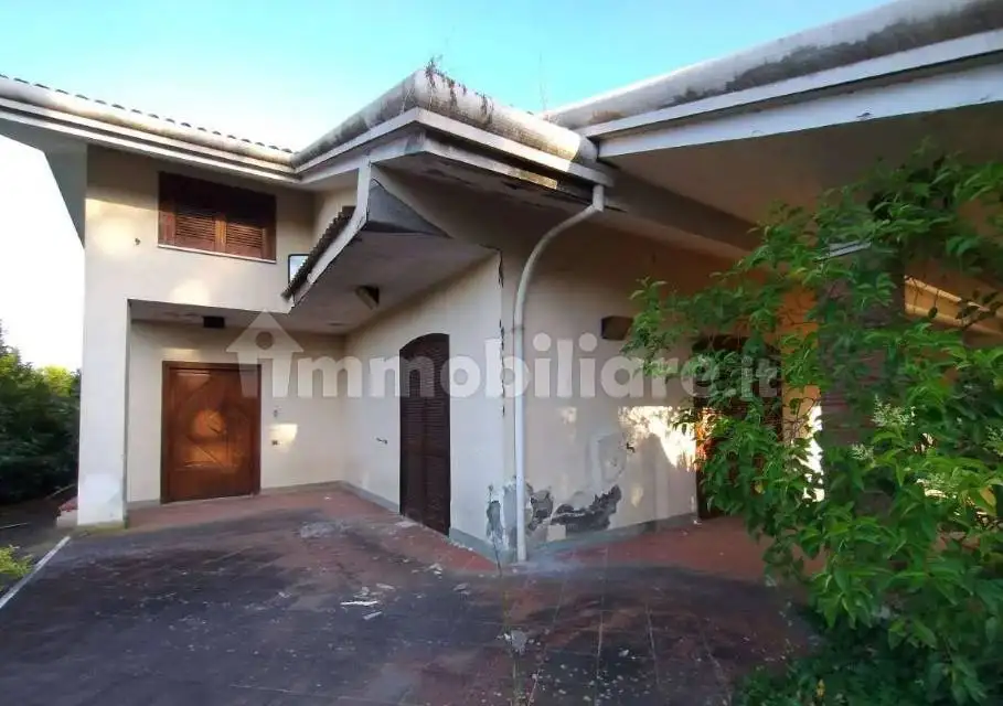 Villa all'asta via Sodine, Frosinone - foto 4