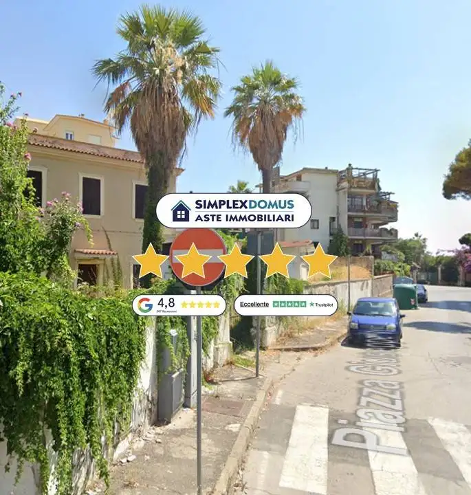 Appartamento in asta a Civitavecchia