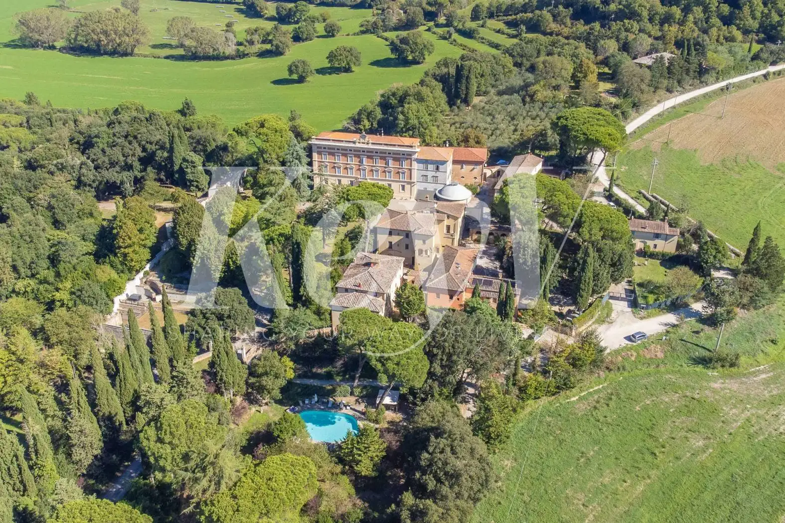 Rustico - Casale in vendita a Chiusi