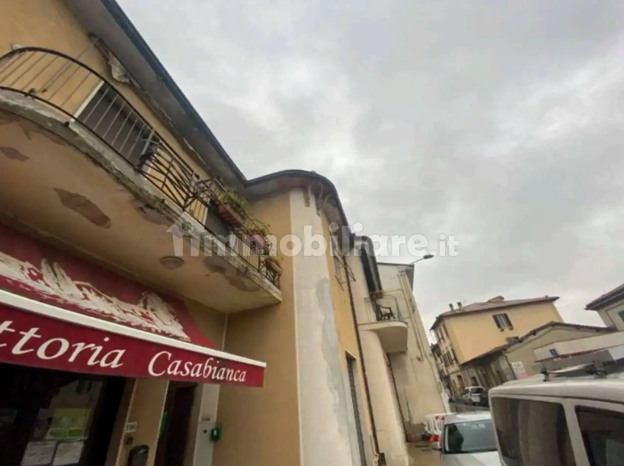 Villa all'asta via Trieste, Bucine - foto 2