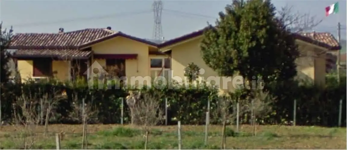 Casa indipendente in vendita a Rimini