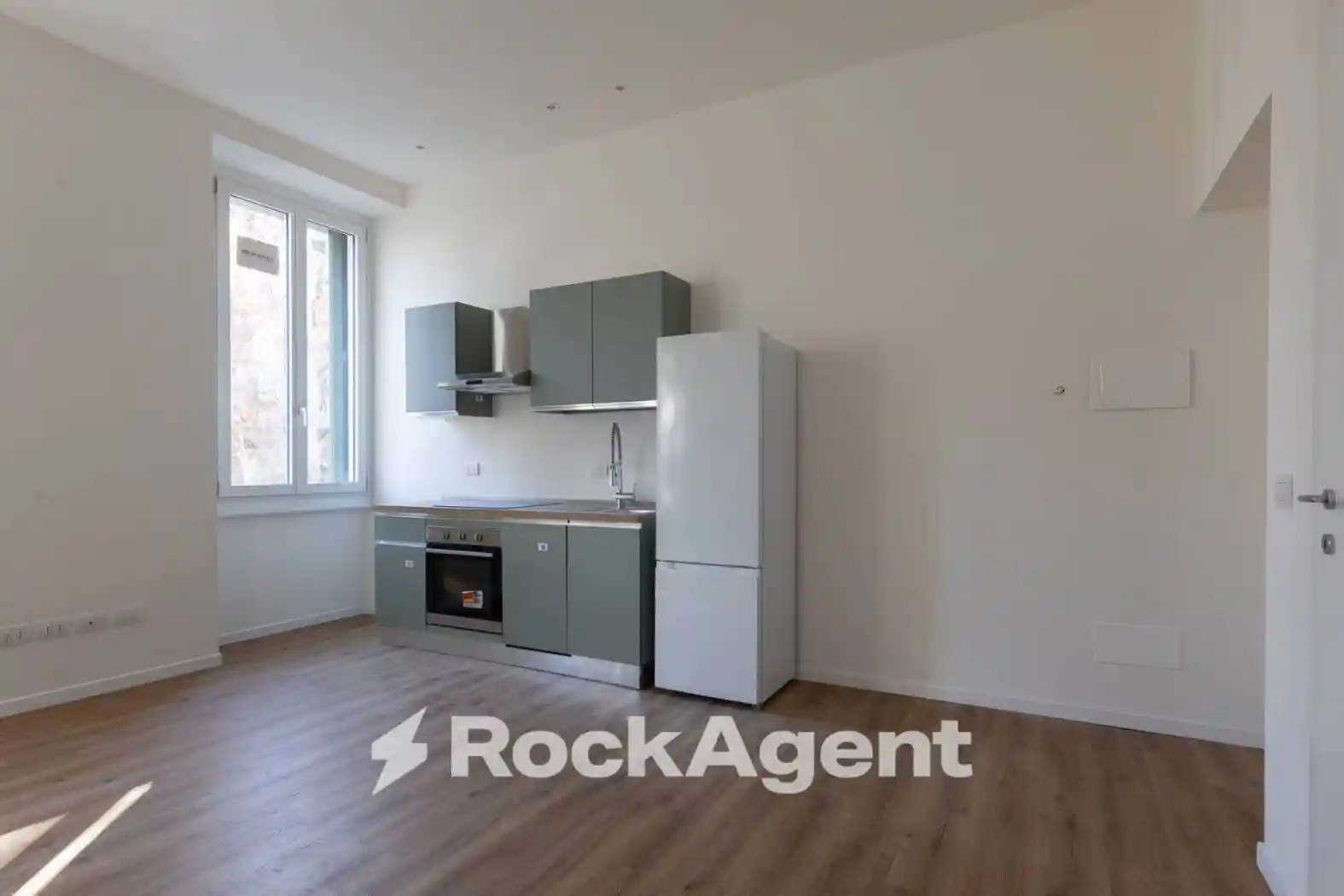 Monolocale via Pietro Colletta, 30, Porta Romana - Medaglie d'Oro, Milano - foto 4