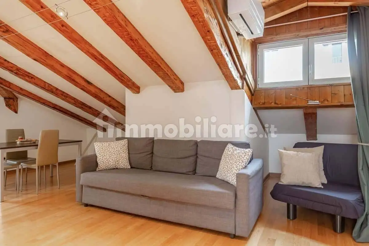 Appartamento in affitto a Trieste