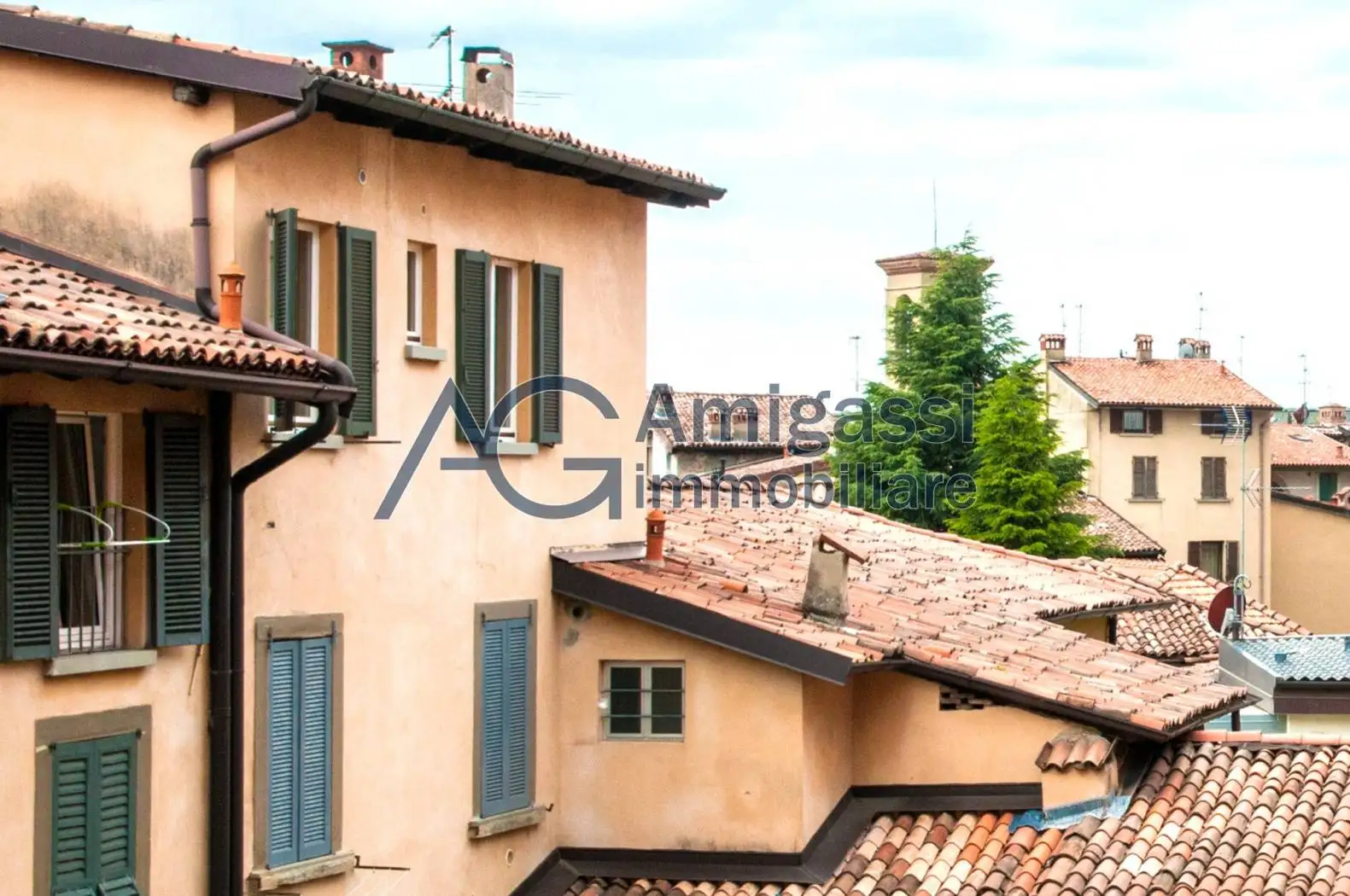 Appartamento in vendita a Bergamo