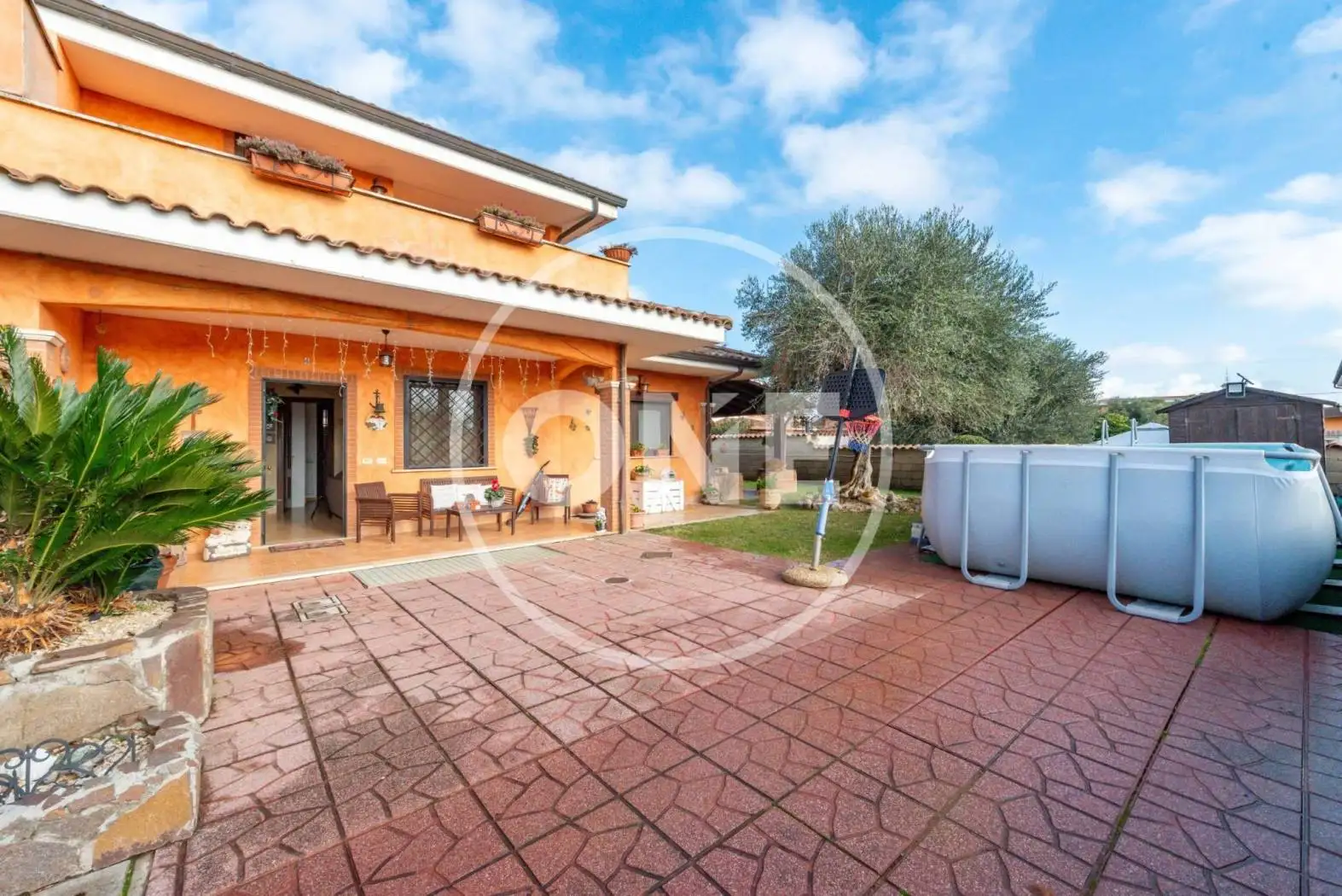 Villa in vendita a Pomezia