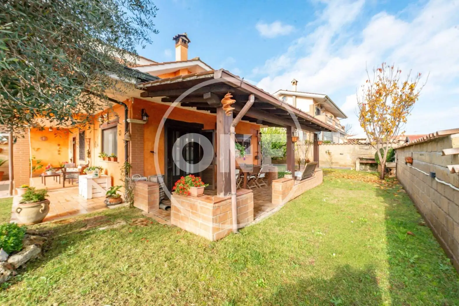 Villa bifamiliare via Pisano, 1, La Sughereta, Pomezia - foto 3