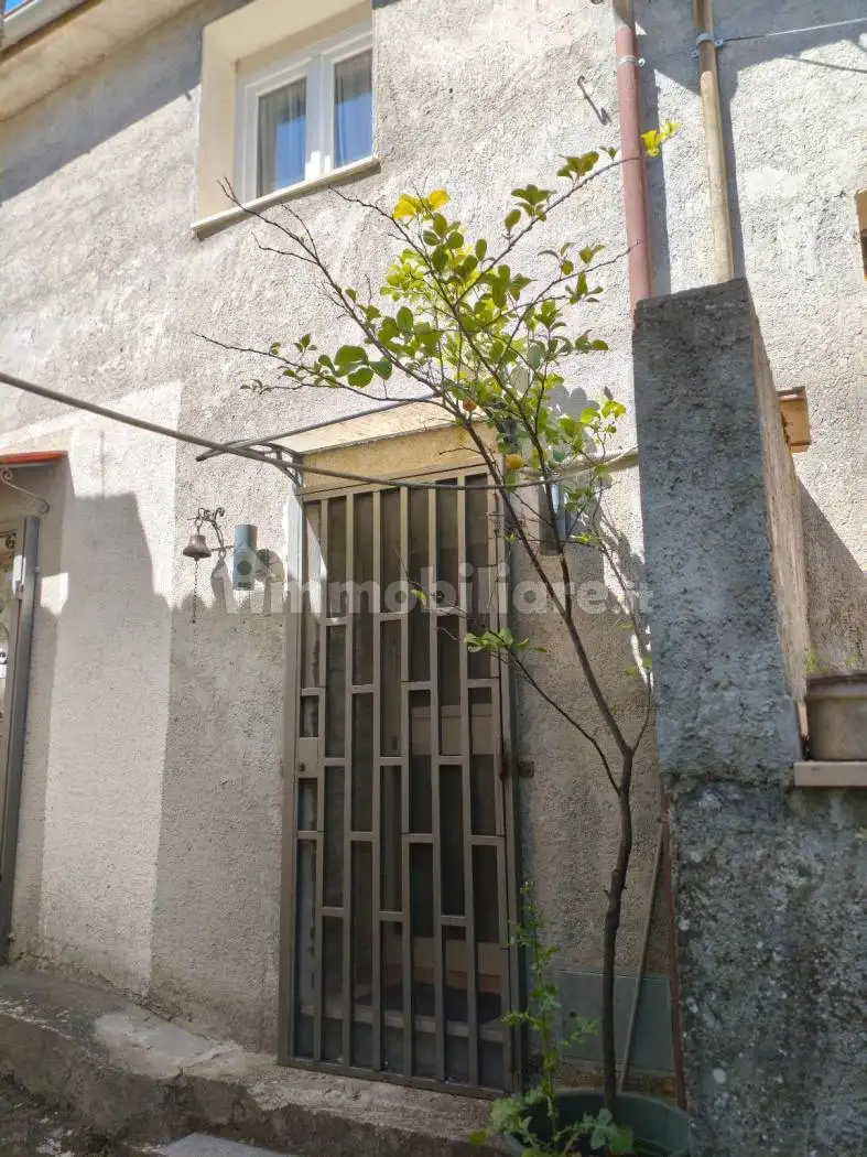 Appartamento in vendita a Colli a Volturno