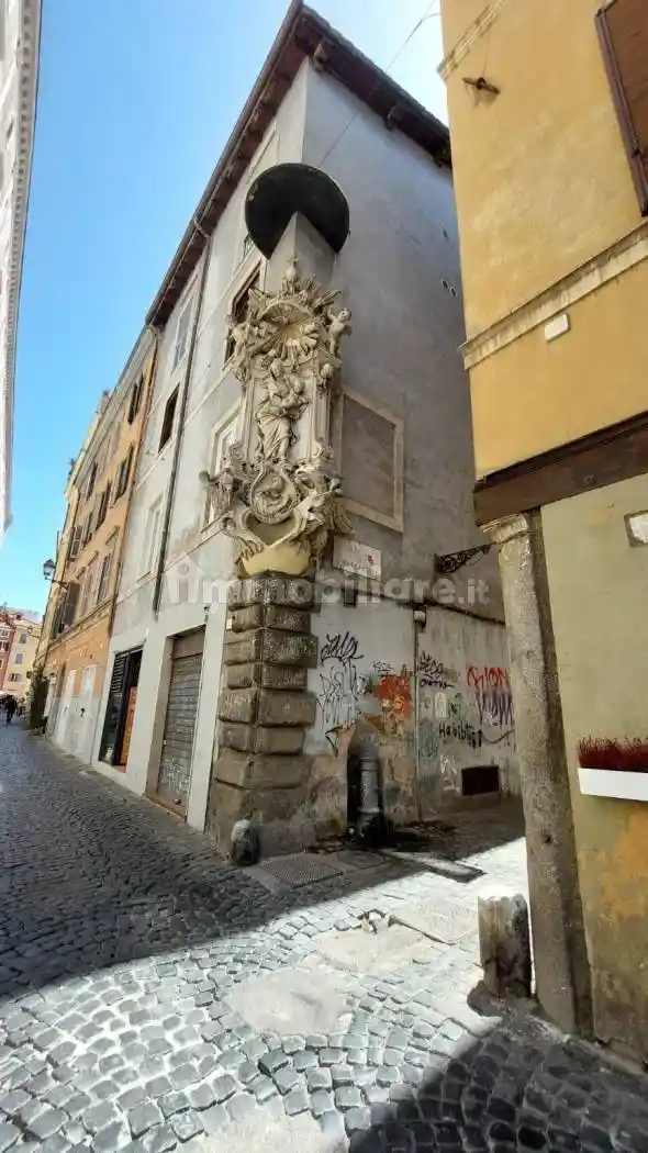 Trilocale Arco di Santa Margherita, Campo de' Fiori, Roma - foto 2