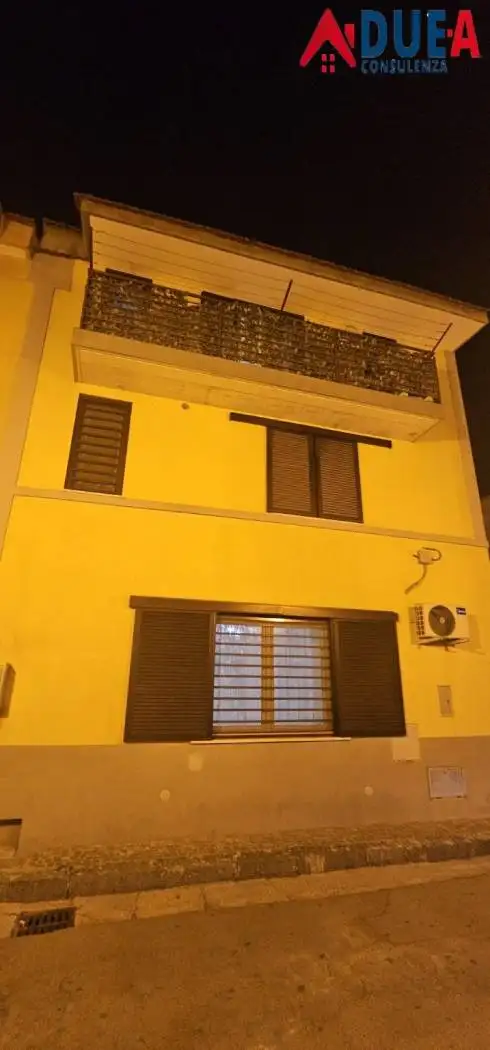 Appartamento in vendita a Frignano