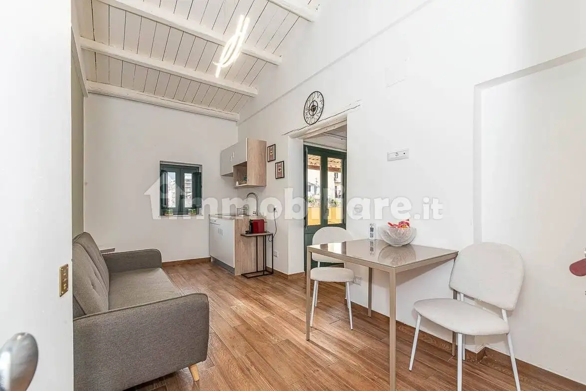 Bilocale vicolo La Rocca alle Case Nuove 1, Cassaro, Palermo - foto 3