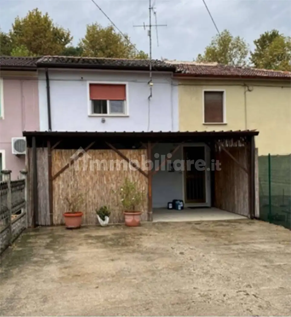 Villa in asta a Villimpenta