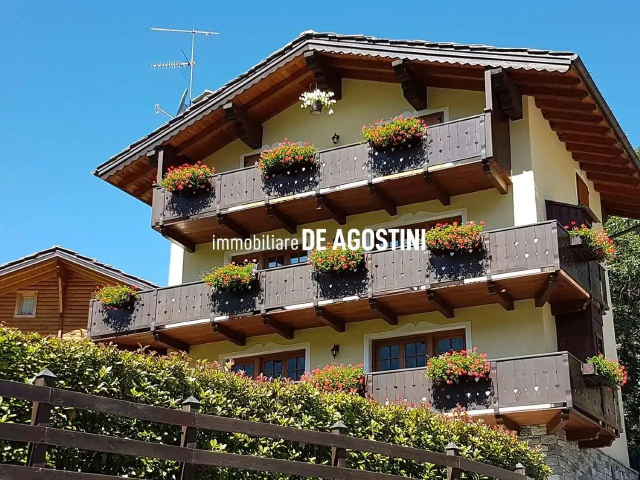 Villa in vendita a Challand-Saint-Anselme