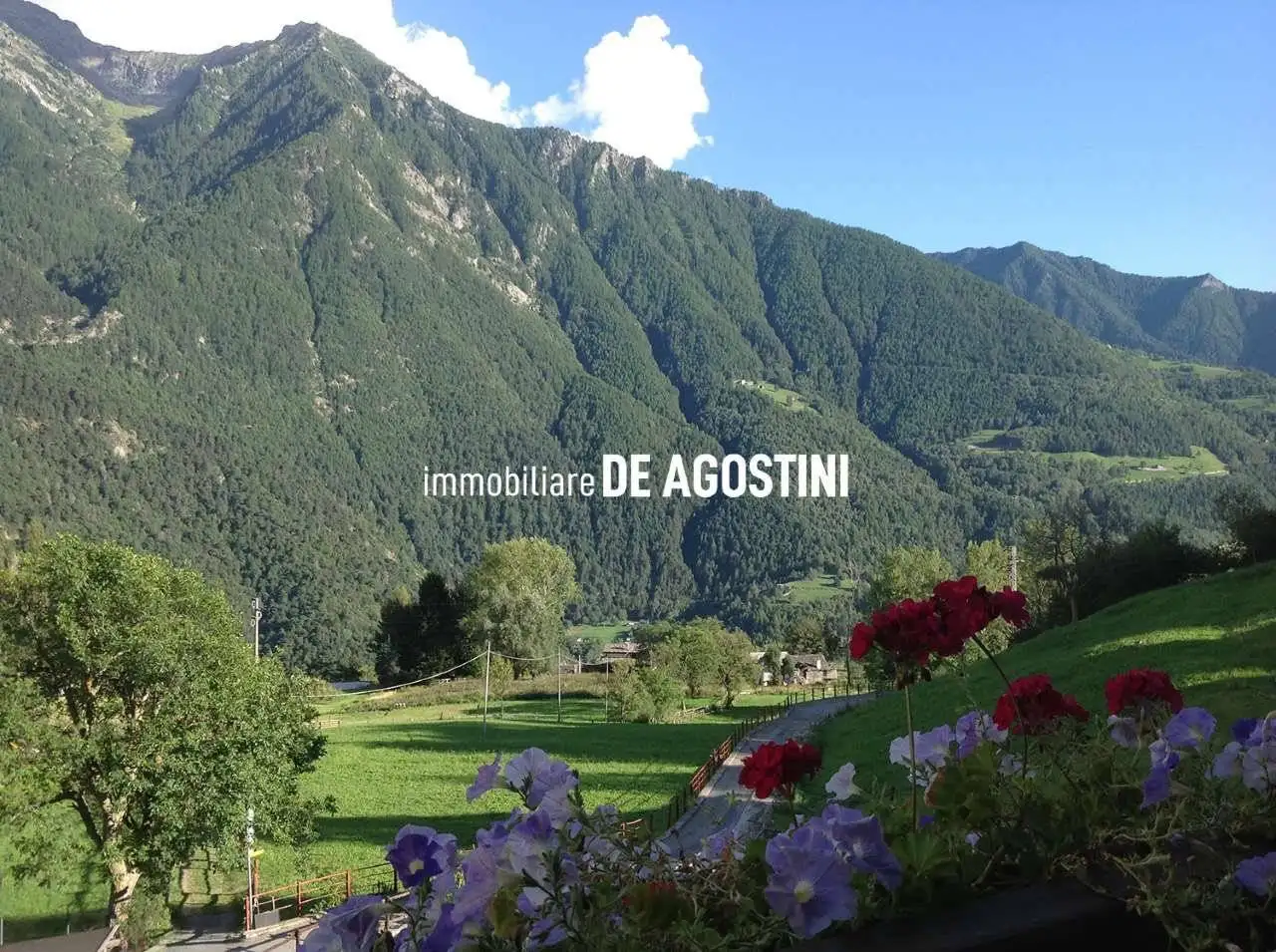 Villa unifamiliare via frazione Pesan, Quincod, Challand-Saint-Anselme - foto 4