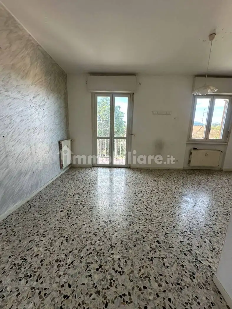 Appartamento in vendita a Lurate Caccivio