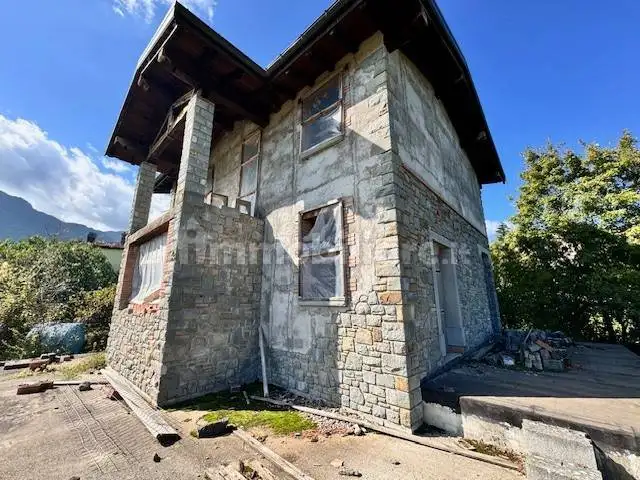 Villa in vendita a Alto Reno Terme