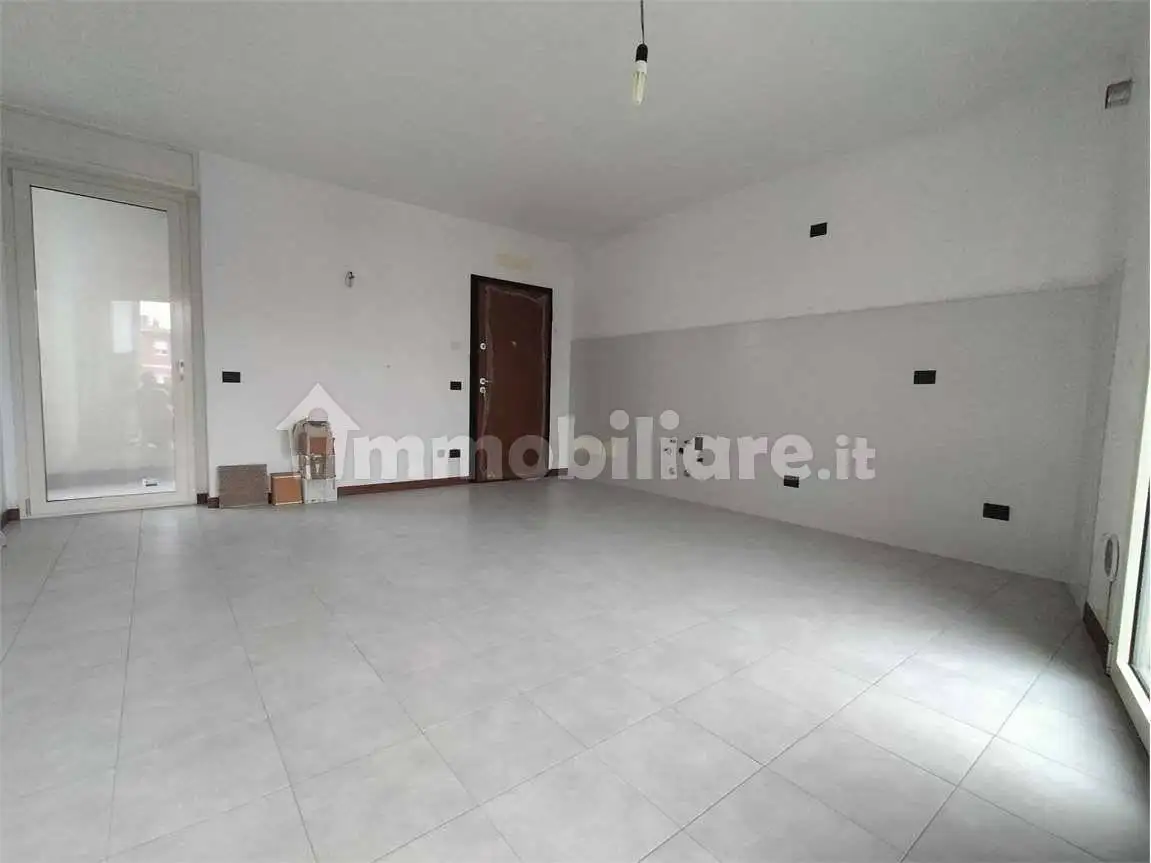 Bilocale piazza Papa Giovanni XXIII, Curno - foto 3