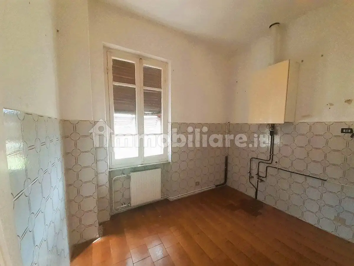 Villa plurifamiliare, buono stato, 355 m², Ameglia - foto 2