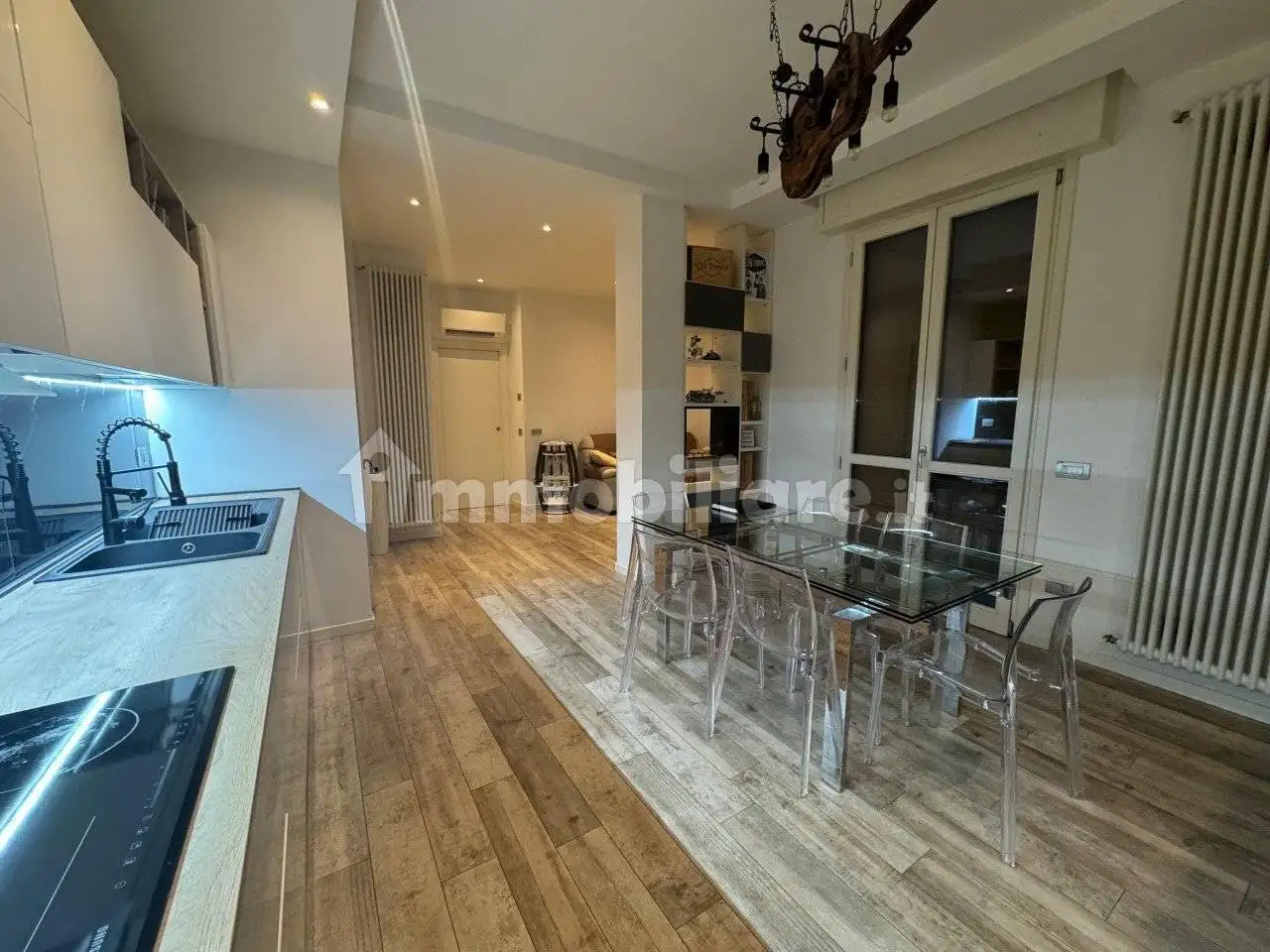 Trilocale via Mazzini 317, Centro, Sassuolo - foto 2